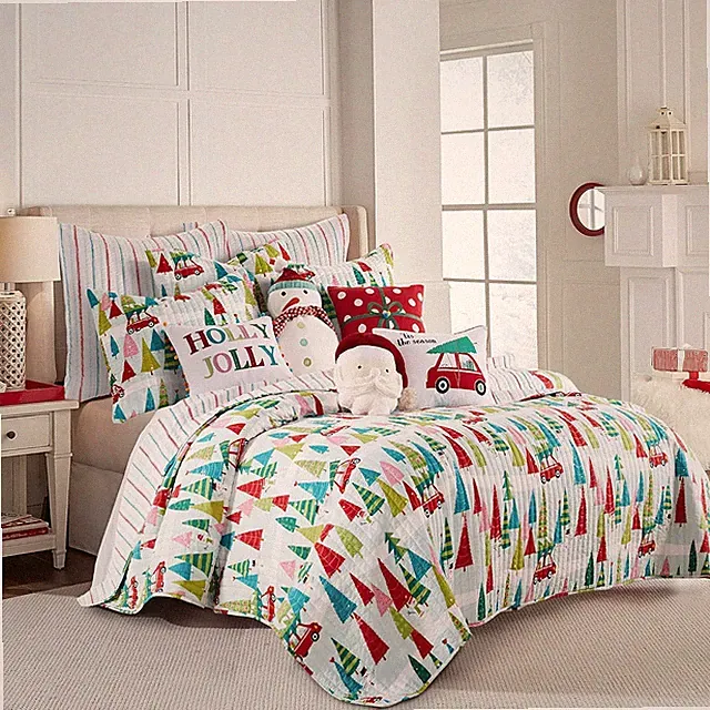 Merry & Bright Collecion - Holly Jolly Quilt - Twin - Christmas Tree - Red Green