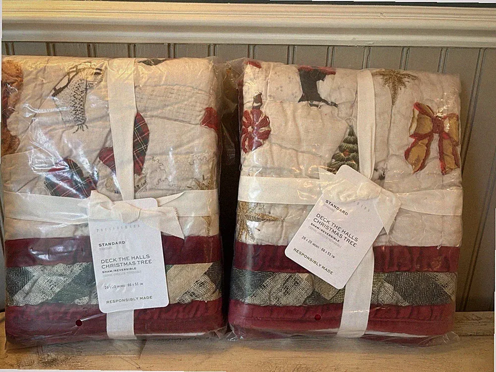 Pottery Barn Deck The Halls Christmas Tree Reversible Quilted Shams (2) Standard