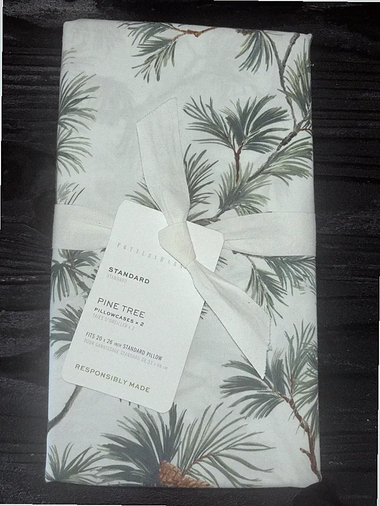 Pottery Barn Pine Tree Printed Pillowcases Standard Set/2 Christmas Winter NWT
