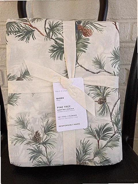 Pottery Barn PINE TREE PRINTED Sheet Set 4/PCs Queen New Christmas Winter Holida
