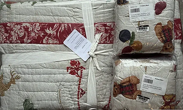 Set (3) Pottery Barn Deck The Halls Christmas Tree Full/Queen Quilt + (2) Shams